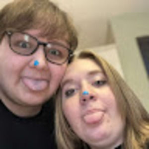 Meet your Posher, Abigail